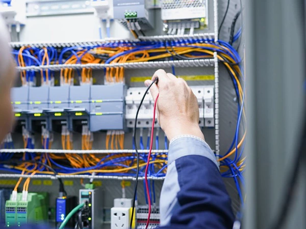 GCS Low Voltage Electric Switching Cabinet
