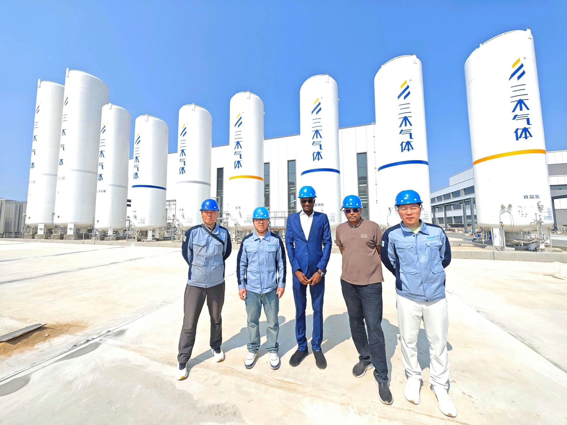 African Client Delegation Visits Our Company to Inspect the "Sanmu" Chemical Project Construction