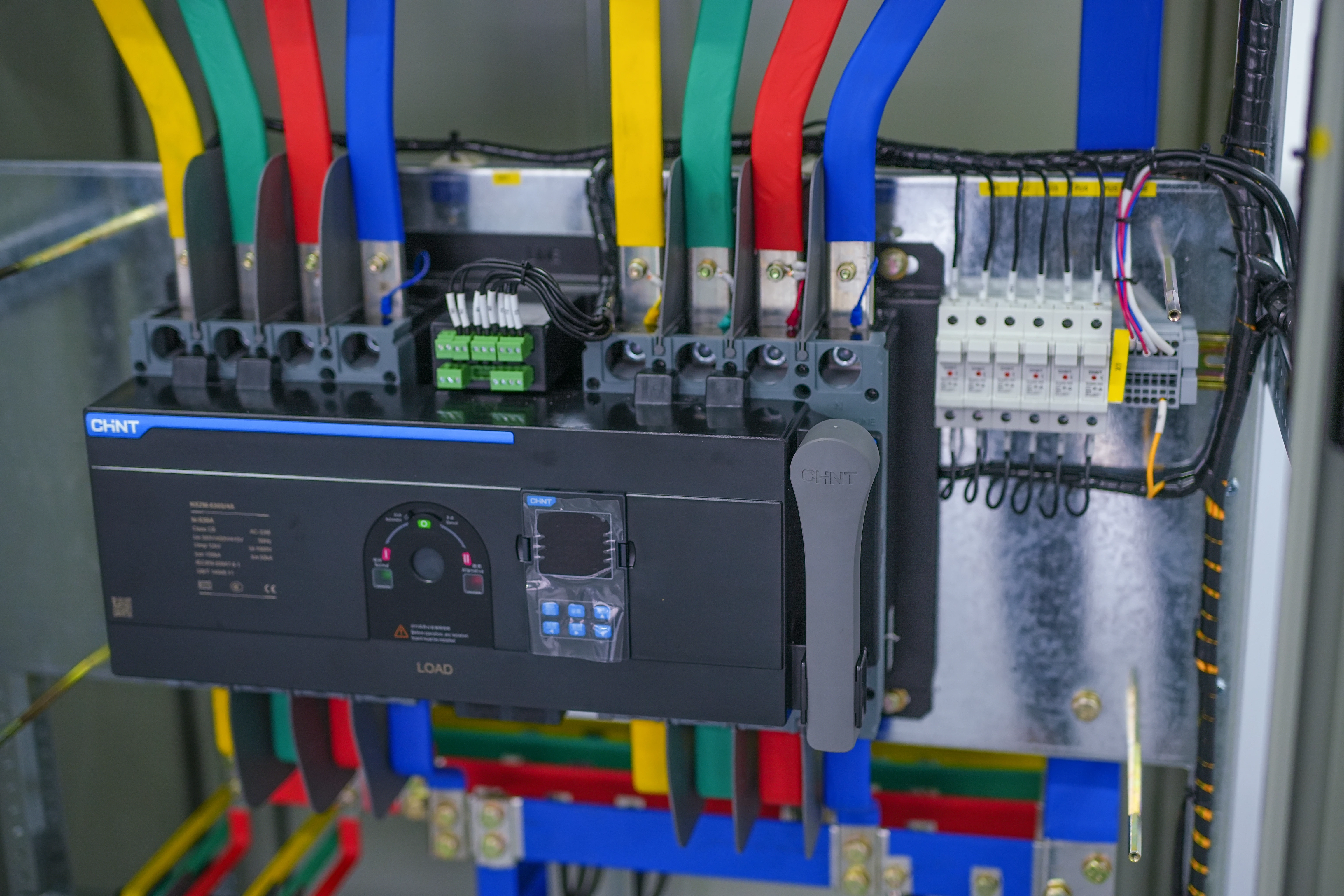 ATS Dual Power Switchgear Box